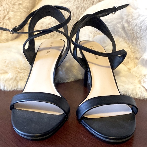 NWOT black heeled sandals SZ 9 - Picture 1 of 3